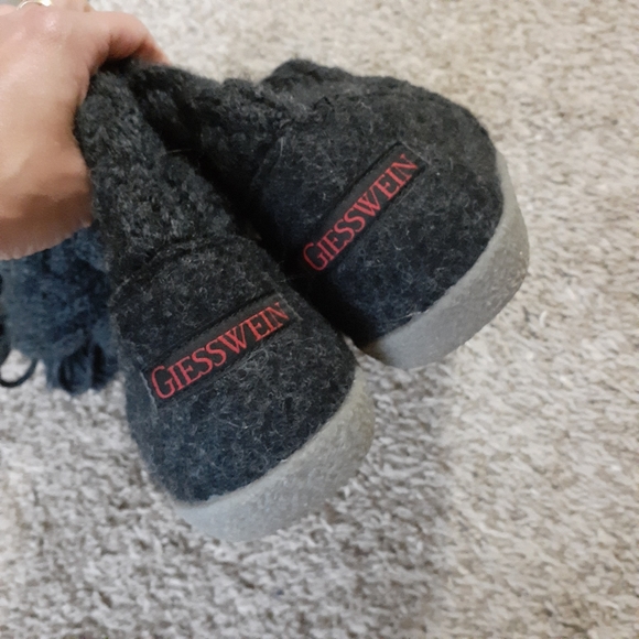 Giesswein wool boots - Picture 11 of 14